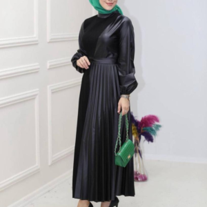فستان  أسود بقصة رائعة